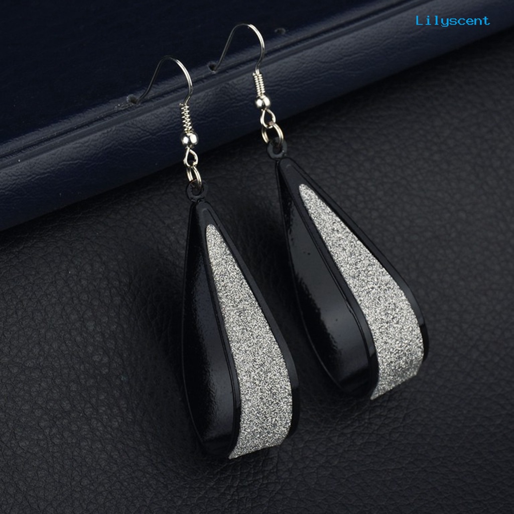 Anting Kait Bentuk Tetesan Air Model Hollow Bahan Alloy Untuk Pesta Pernikahan