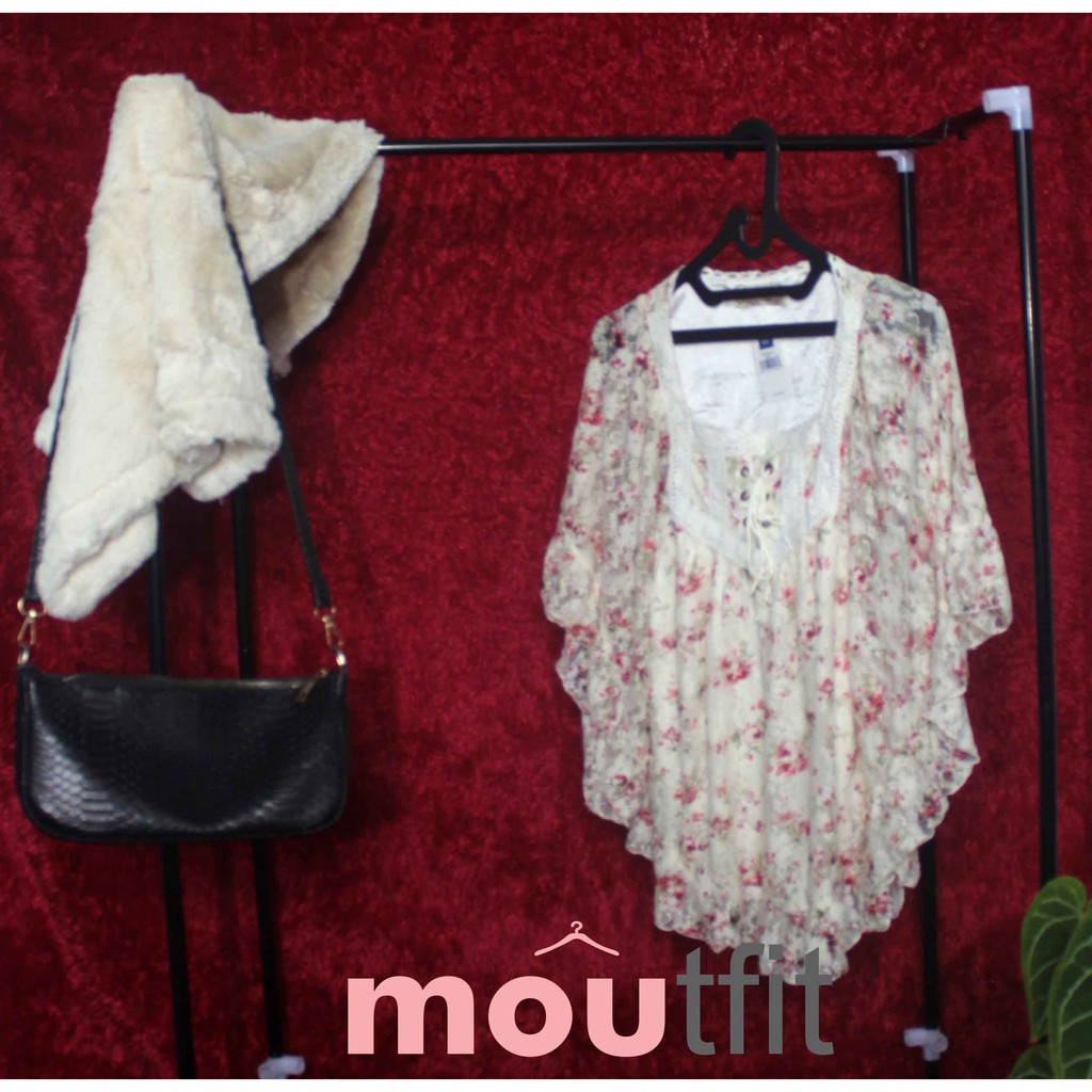 Blouse flower vintage