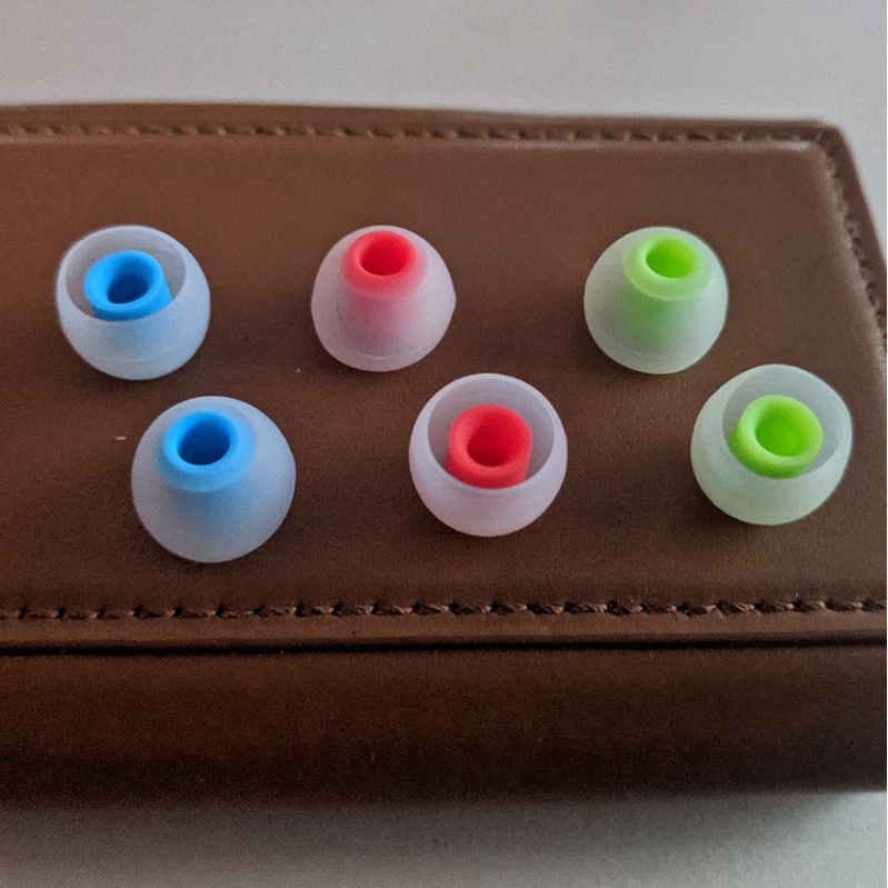 eartips alternatif kbear 07 silicone eartips untuk kz edx zsn pro X blon bl03 bukan aet07 aet08 sony spinfit cp100 cp145 cp360-3