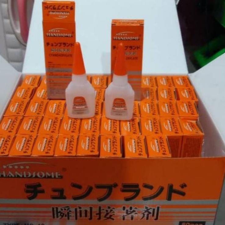 

Segera Miliki Lem korea murah handsome 1 box 50 biji