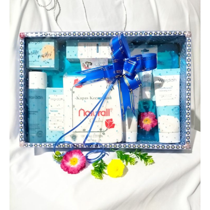 PAKET SESERAHAN / KADO PERNIKAHAN PAKET WARDAH
