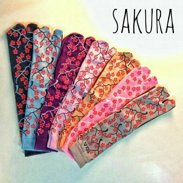 Soka Premium Essentials Sakura - Kaos kaki Jempol Motif Bunga