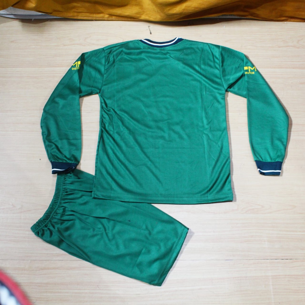 Setelan baju bola kiper baju kiper persebaya