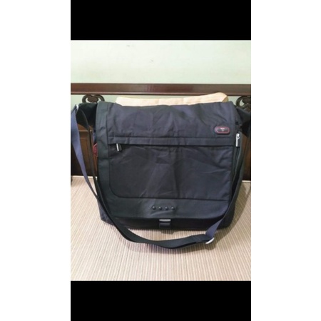 Tas Pria Branded Second Tumi Tas Selempang Sling Bag