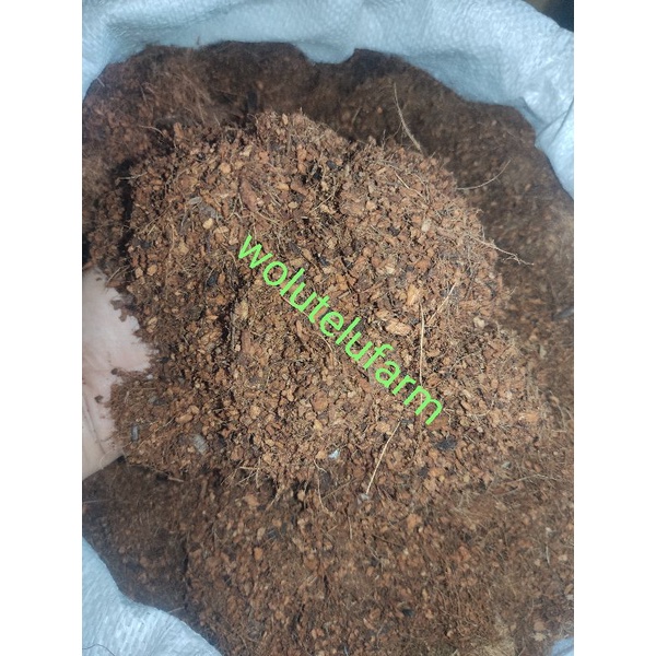 Cocopeat fermentasi kasar serat sabut kelapa siap pakai 1 kg