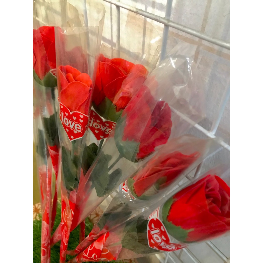 BUNGA MAWAR MERAH PLASTIK RED ROSE