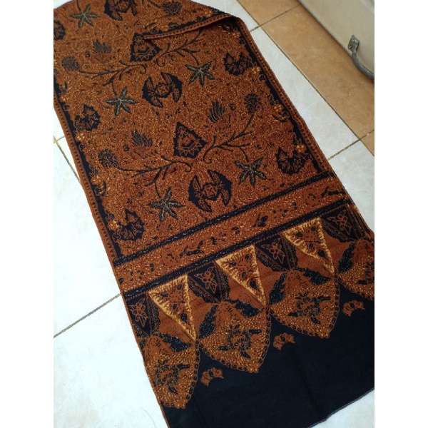 SELENDANG BATIK SOGAN WAHYU TUMURUN