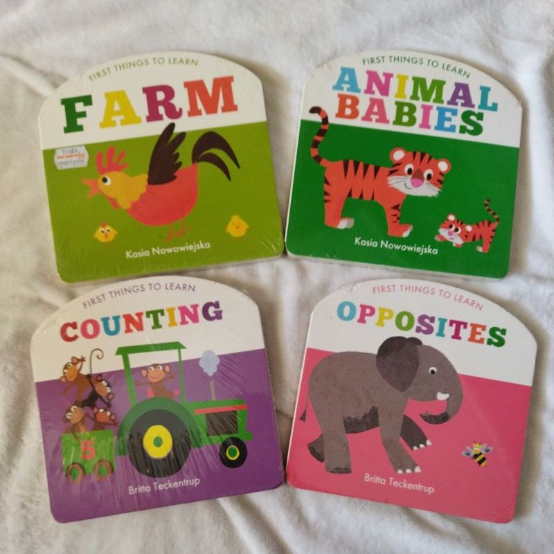 CURVED Board book bbw book first things to learn FARM ANIMAL BABIES COUNTING OPPPSITES