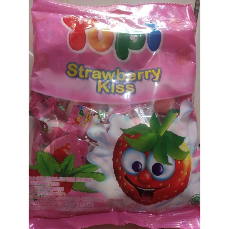 

yupi strawberry kiss