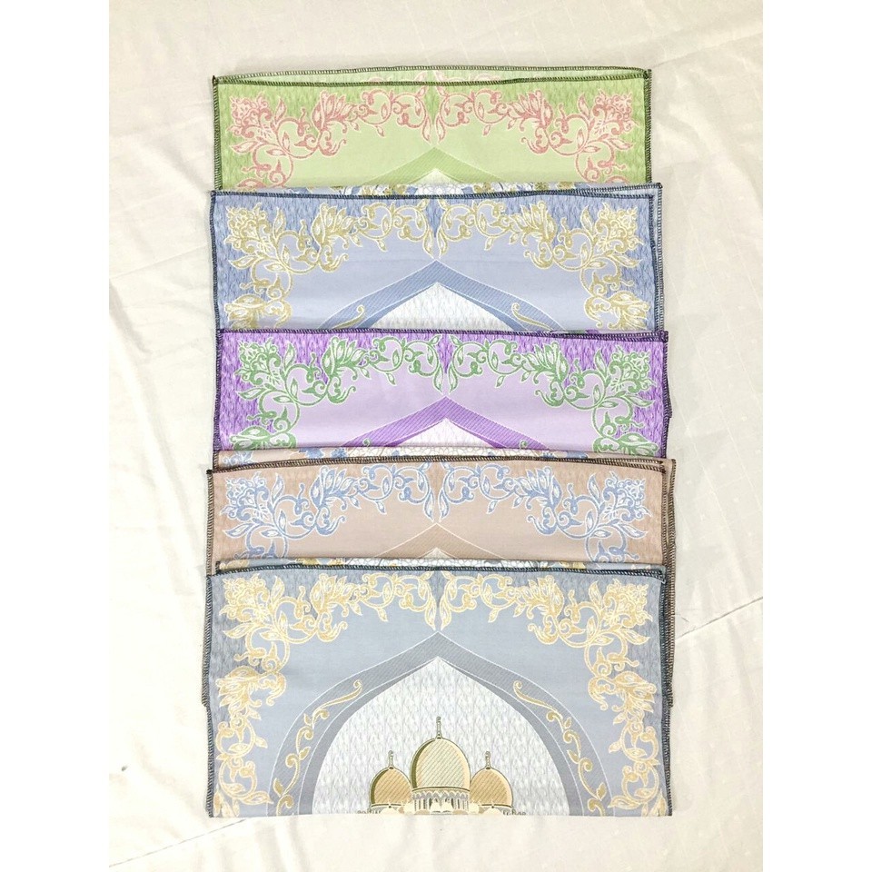 Sajadah Travel Saku Abu Dhabi Souvenir Traveling Kantong Mini Pouch Poch Tas Dompet Serut Retsleting Sleting Sejadah Karpet Tebal Murah Cewek Cowok Muslim Islam TUrki Turkey Turky Tipis RIngan Gift Hadiah Sovenir Travel Travelling Grosir Grosiran Kodian