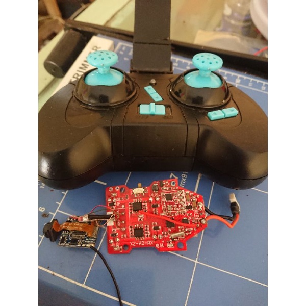 mesin drone dan remotnya