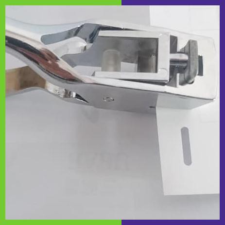 

Pembolong Id Card Slot Punch E101 Etona