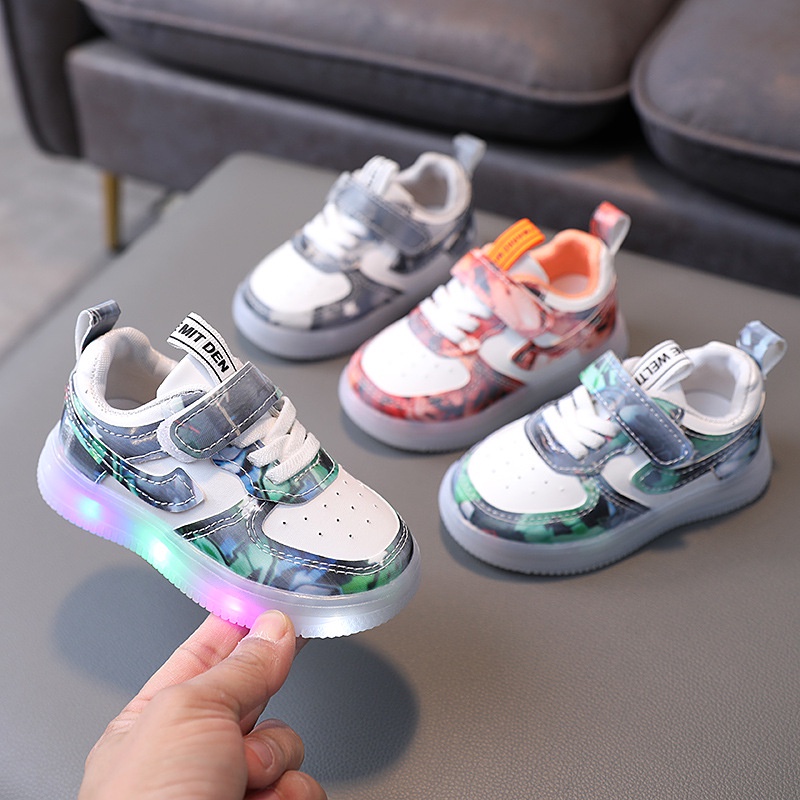 Sepatu anak LED sneakers Import motif corak warna warni terbaru