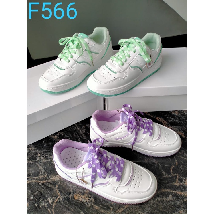 Sepatu wanita Fashion 566