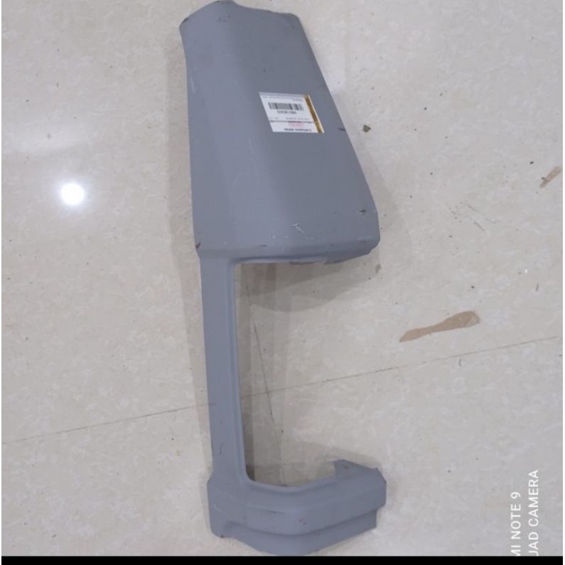 Panel pipi sudut ORI 1buah Mitsubishi L300 plat samping kedok dada