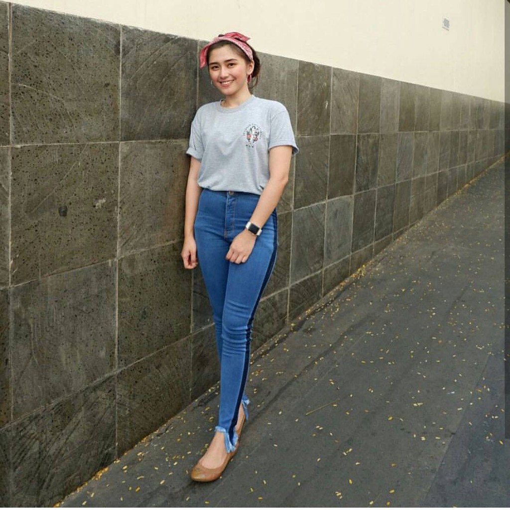 Skinny Jeans Wanita Jeans Hipster Terbaru Kekinian New Jeans Laura