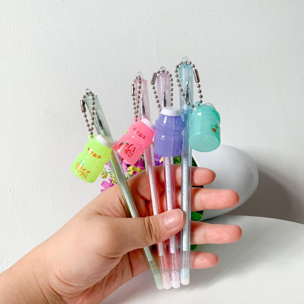 SELUSIN PULPEN GANTUNGAN YAKUL ISI 12 PCS SUSU BINGRAE PEN PENA GEL KARAKTER LUCU BOBA BUBBLE TEA M