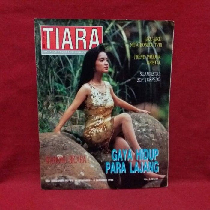 Majalah Tiara No. 92. 21 November - 4 Desember 1993