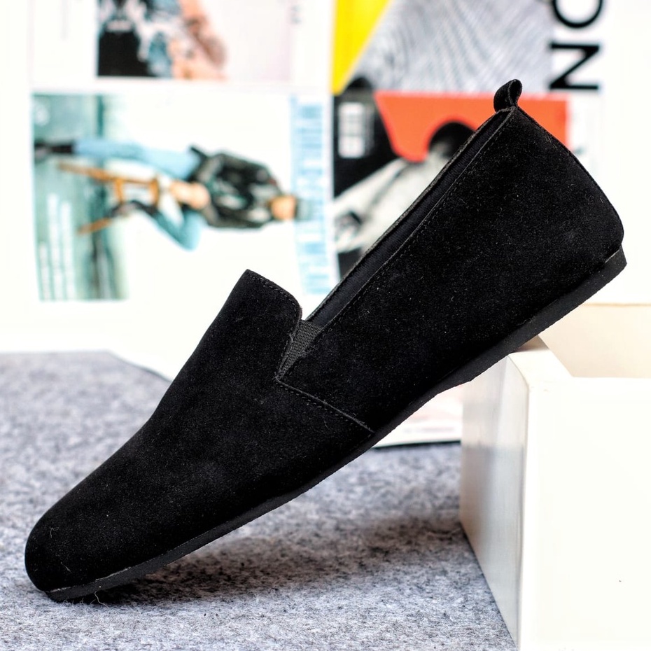 MOLK|Sepatu Slip on Pria Sepatu Casual Pria Sepatu Slop Pria Santai Asli Original Fashion Simple Kekinian