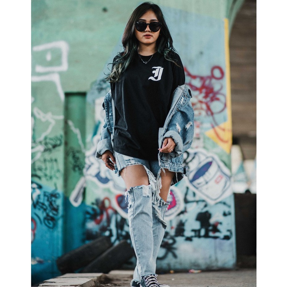 Baju OVERSIZED oversize Insane wardrobe 24s