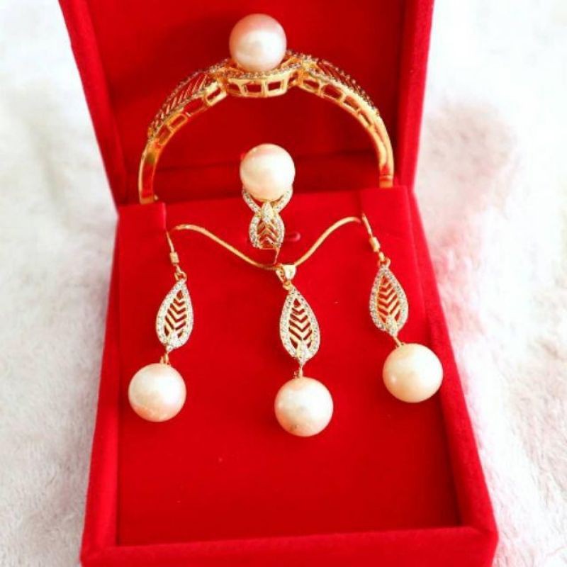 Set mewah mutiara laut asli|mutiara laut bersertifikat|mutiara asli lombok|mutiara lombok|kado|pesta