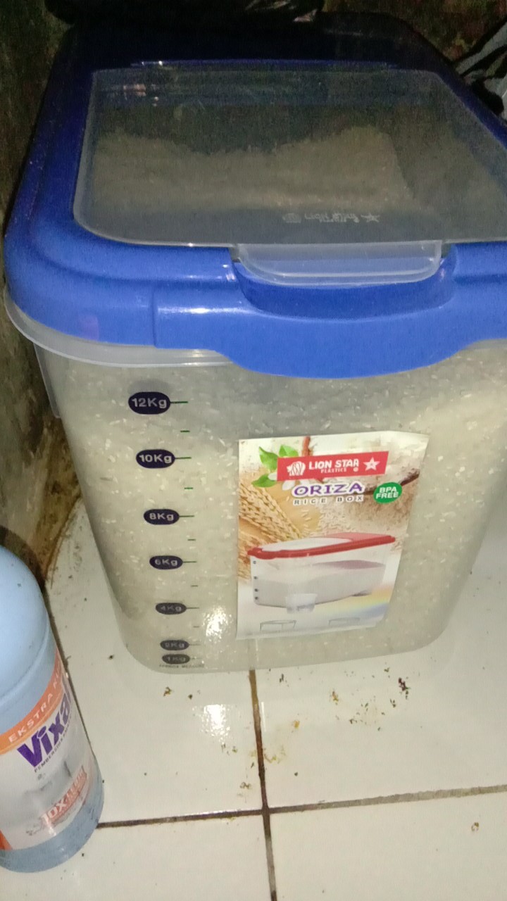 Rice Box 12,5 Kg Lion Star Tempat Beras Rb-17 Oriza