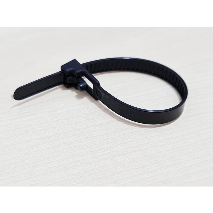 

Kabel Ties Bisa Buka PANDA 15cm lebar 7.2mm HITAM -Reusable Cable Ties Promo Sale