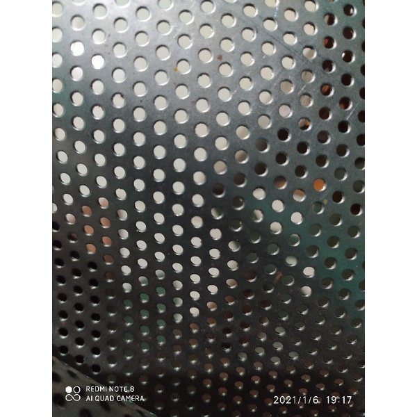 Plat Lubang Besi Bolong Perforated 3mm Ukuran 15x15