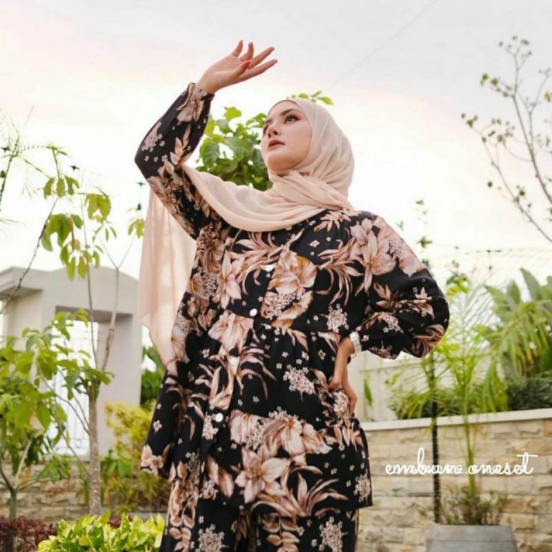 EMBUN ONE SET BY LUSI HIJAB