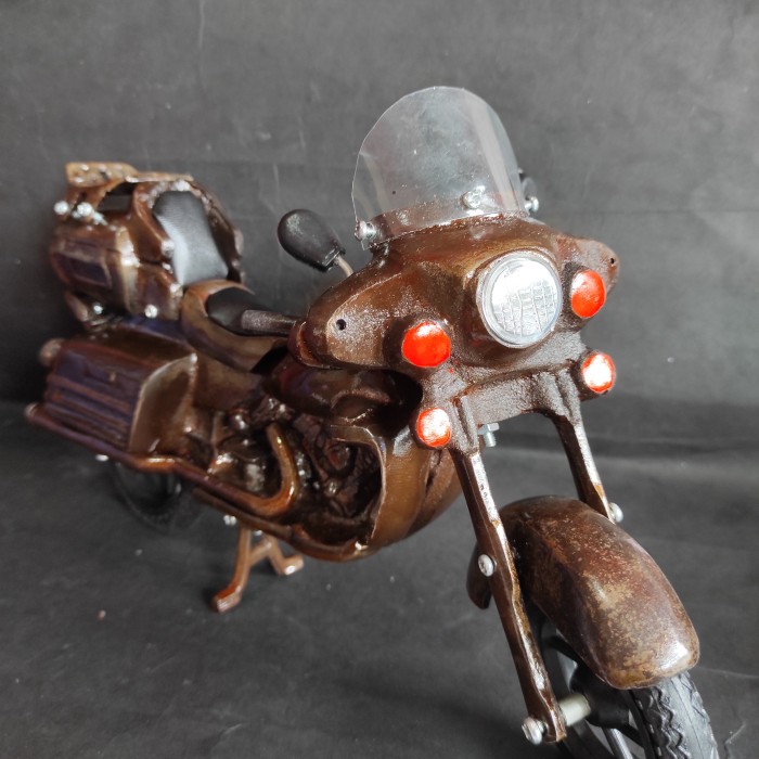 Miniatur diecast motor gede moge harley Laris