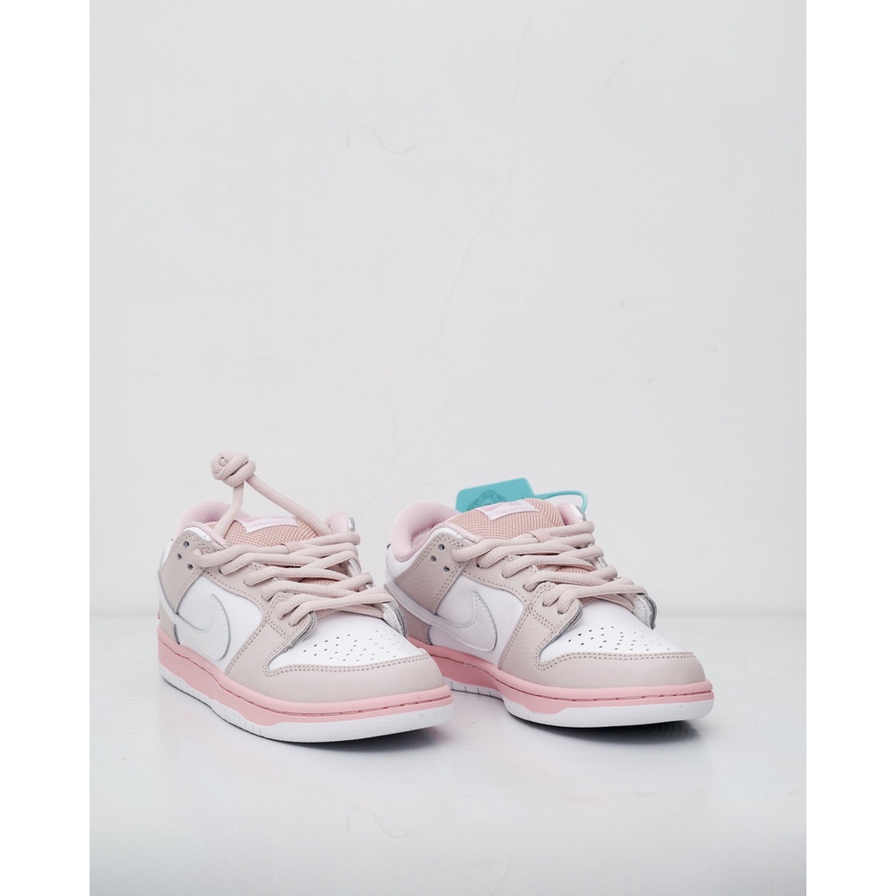 NIKE SB DUNK LOW INFRARED "PINK PIGEON" - 13816