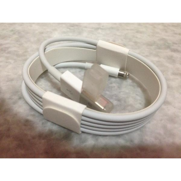 Kabel Data Charger iPhone iPad MacBook Lightning TypeC Original