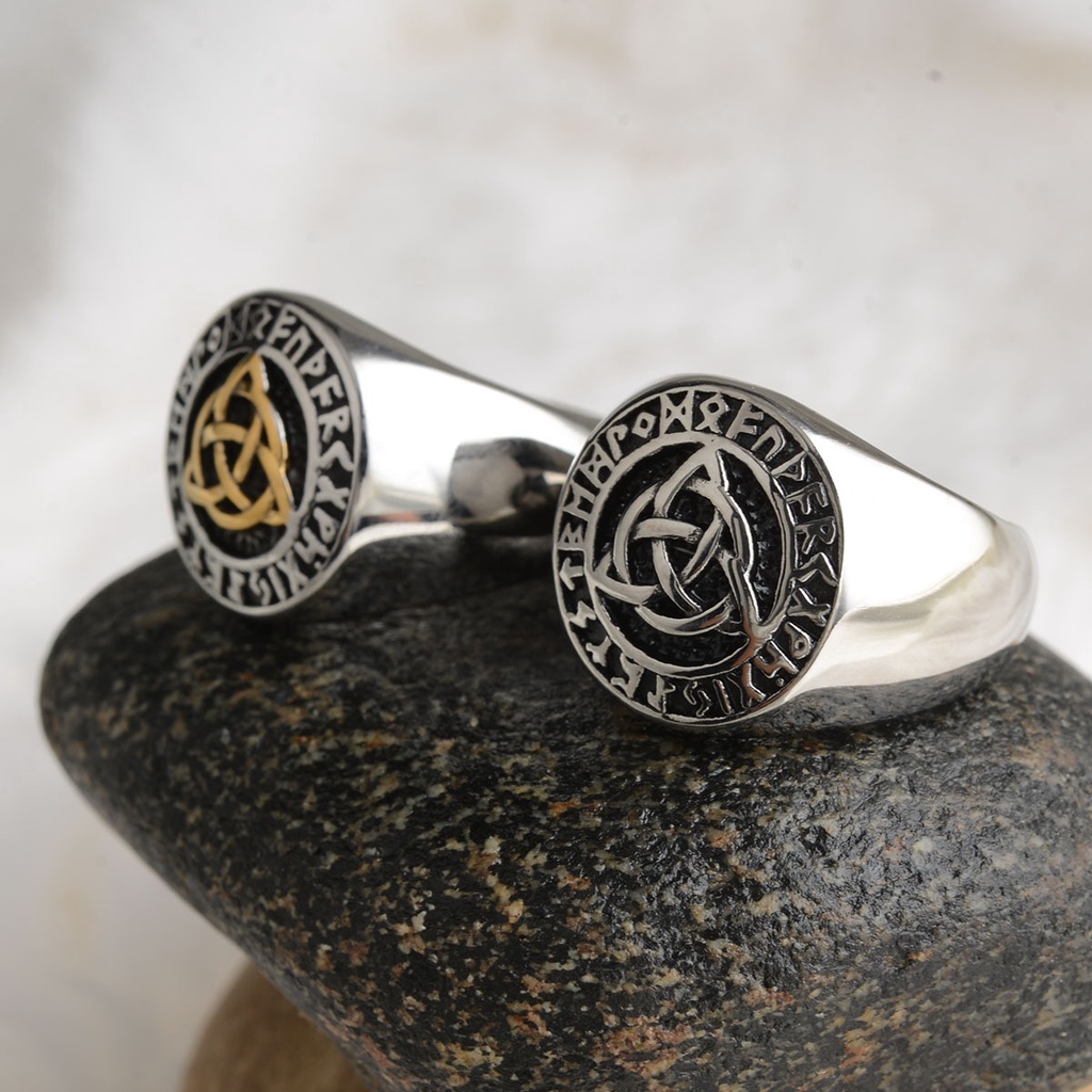 Cincin Gaya Vintage Punk Nordic Celtic Viking Bentuk Segitiga Untuk Pria