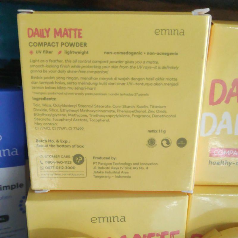 Emina Compact Powder Tempat + Kaca daily Matte 11g UV Filter lightweight Bedak Padat