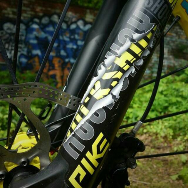 

Sticker rockshox pike paper break