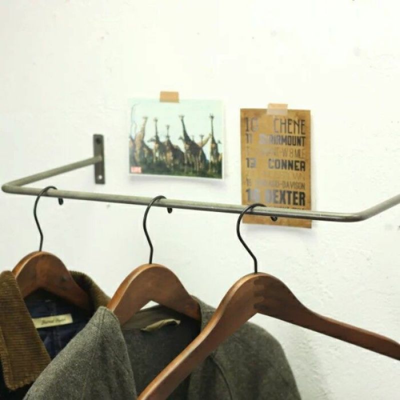 castok gantungan baju tempel dinding