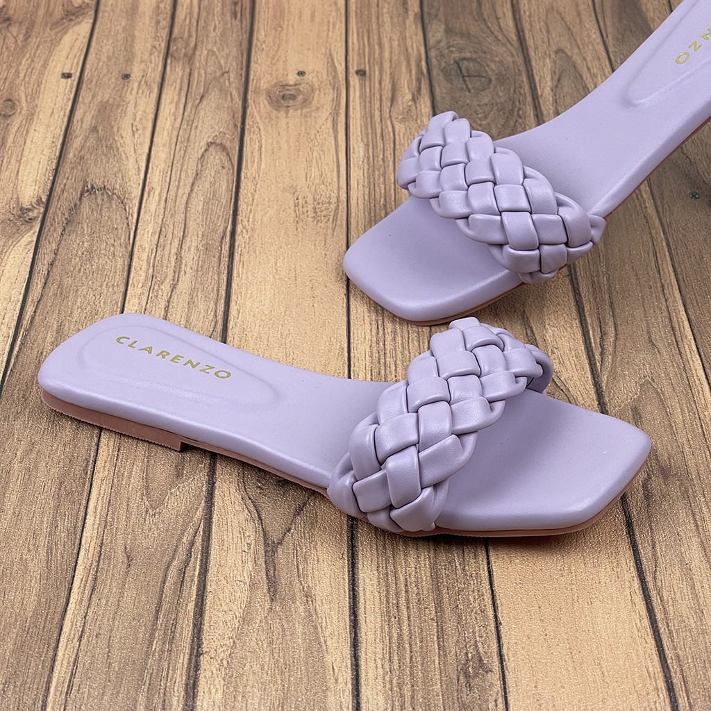 Sandal Flat Wanita Teplek Kepang MB07 - CLARENZO