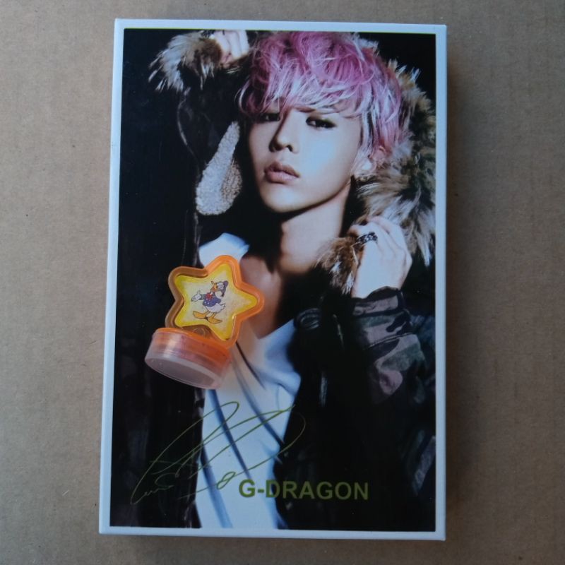 

post card Kpop G-Dragon random 3 lembar - kartu pos