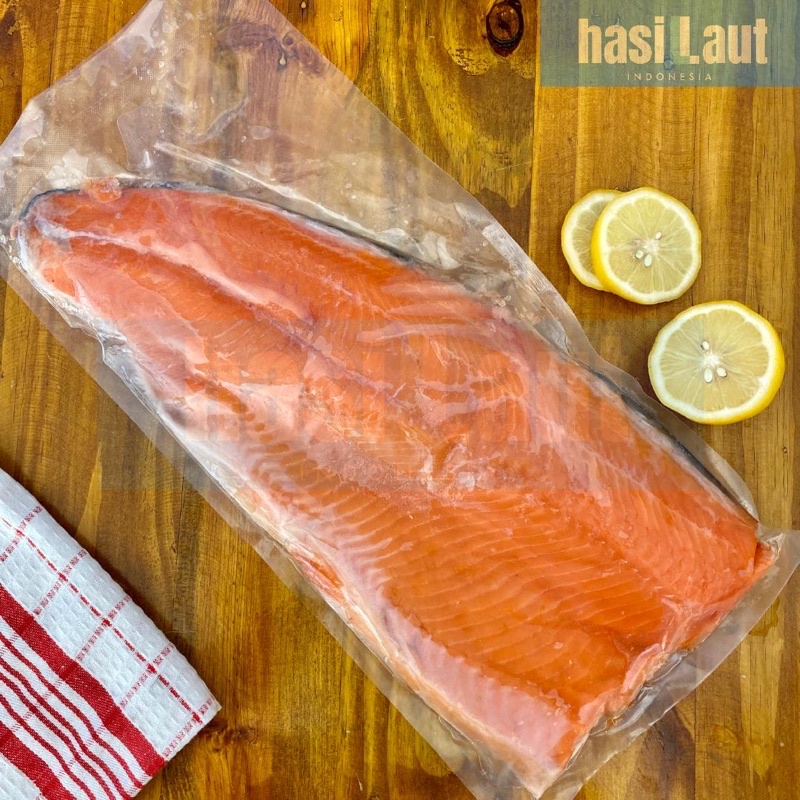 

SALMON NORWEGIAN Premium/ Salmon Fillet / SALMON PREMIUM