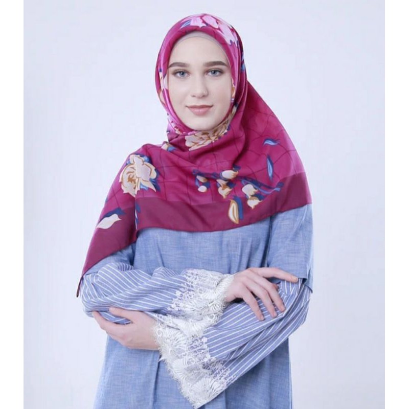 KERUDUNG ZOYA