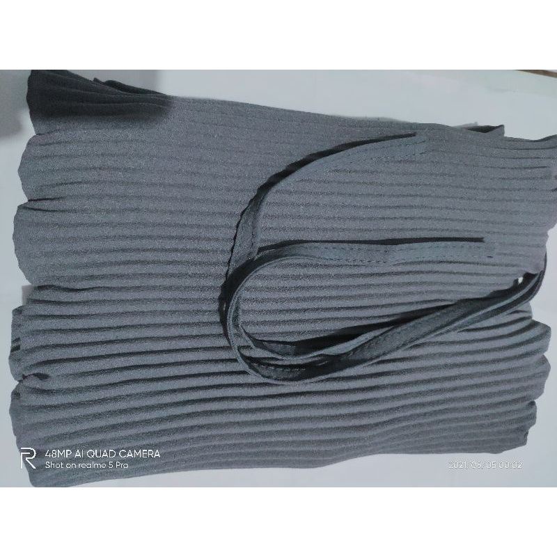 PROMO JILBAB INSTAN BERGO PLISKET LIDI/JILBAB PLISKET MARYAM 70x80-Abu tua