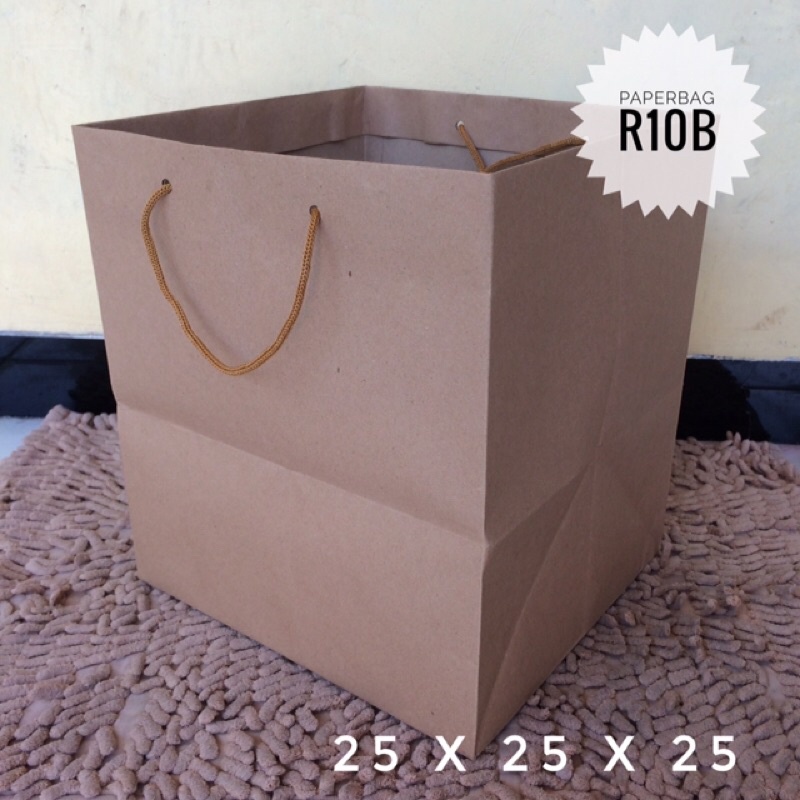 

PAPERBGA NASI KOTAK UKURAN 25x25x25 - Paperbag murah