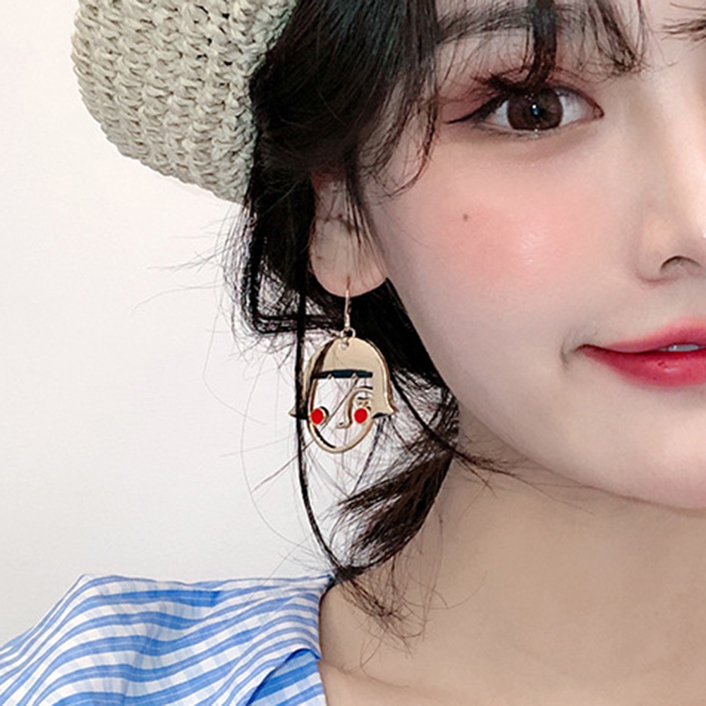 Hu Hu Hu Hu Hu Alat Bantu Pasang Kacamata♡ Anting Kait Gantung Wanita Bahan Alloy Desain Wajah Wanita Hollow Untuk Hadiah Ulang Tahun