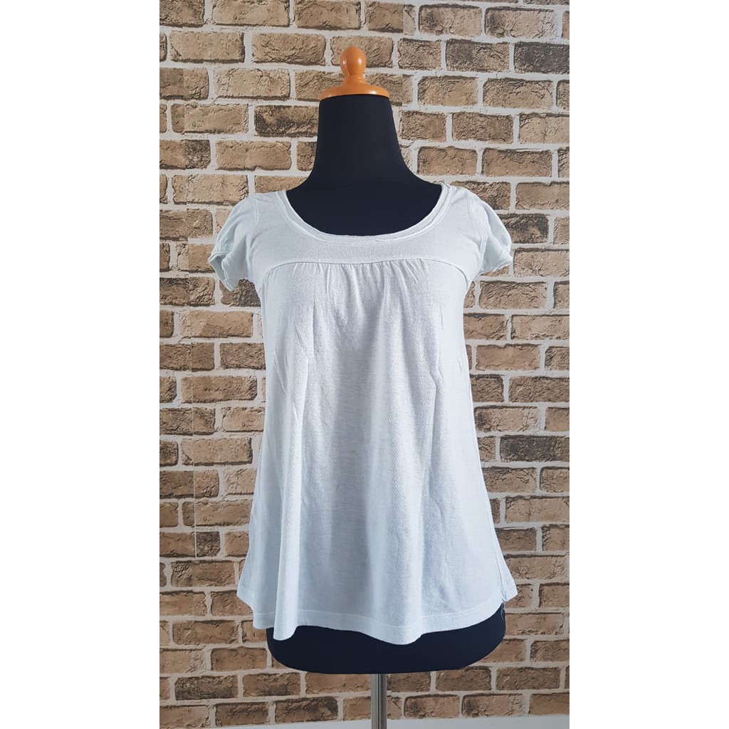 Baju Wanita La Senza Lengan Pendek Putih Polos Preloved