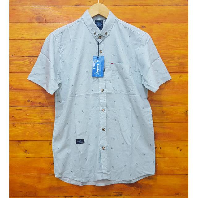 Kemeja lengan pendek hurley