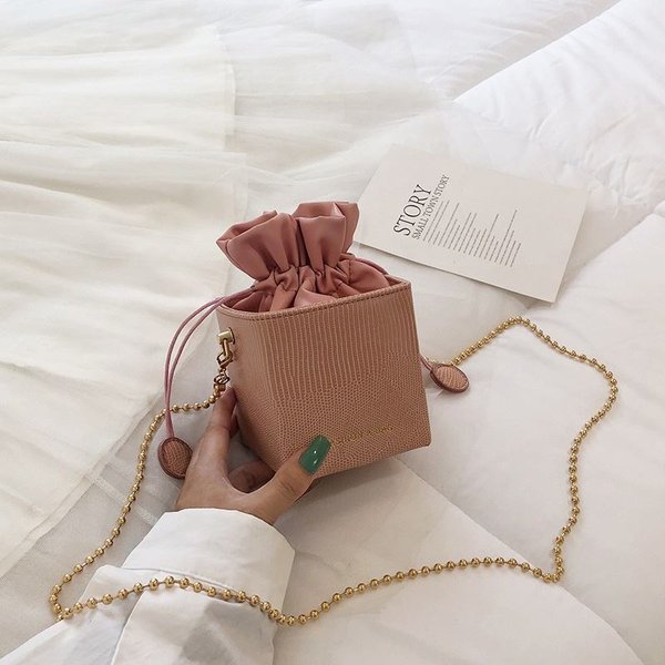 Tas wanita lucu unik pesta trendy cewek import Batam murah