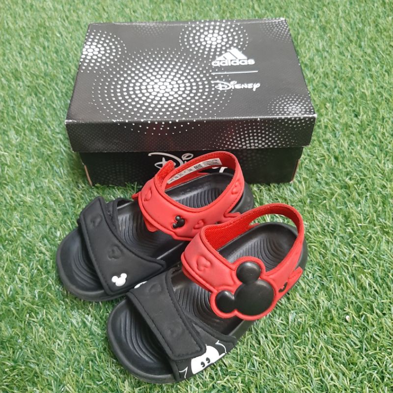 adidas altaswim disney mickey mouse