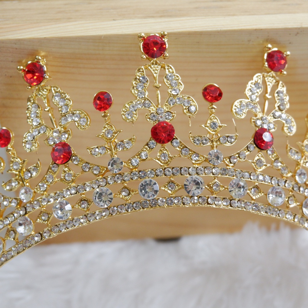 Mahkota/Tiara Ukir Simpel Swarovski Red