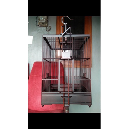 Sangkar kotak kayu jati