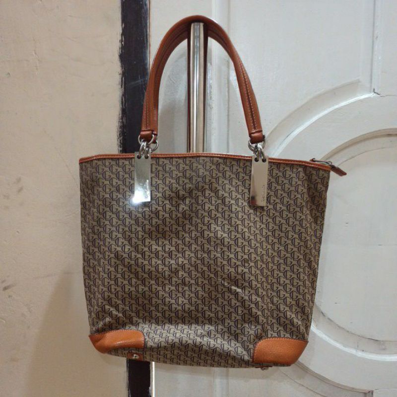 Tas Guy Laroche Authentic